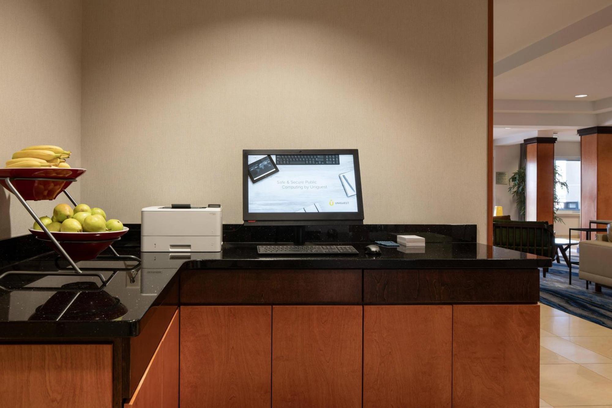 Fairfield Inn & Suites Redding Eksteriør bilde