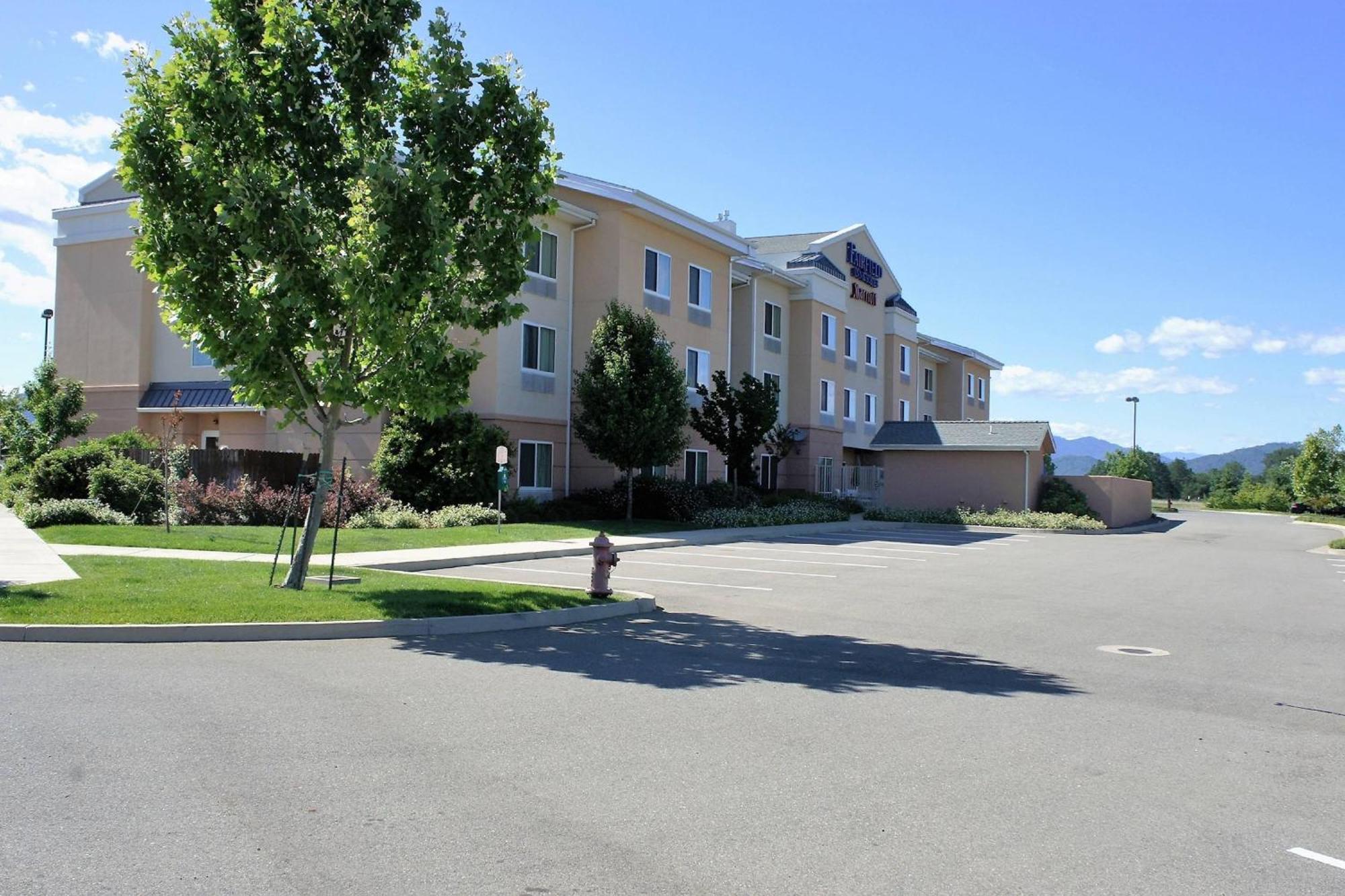 Fairfield Inn & Suites Redding Eksteriør bilde